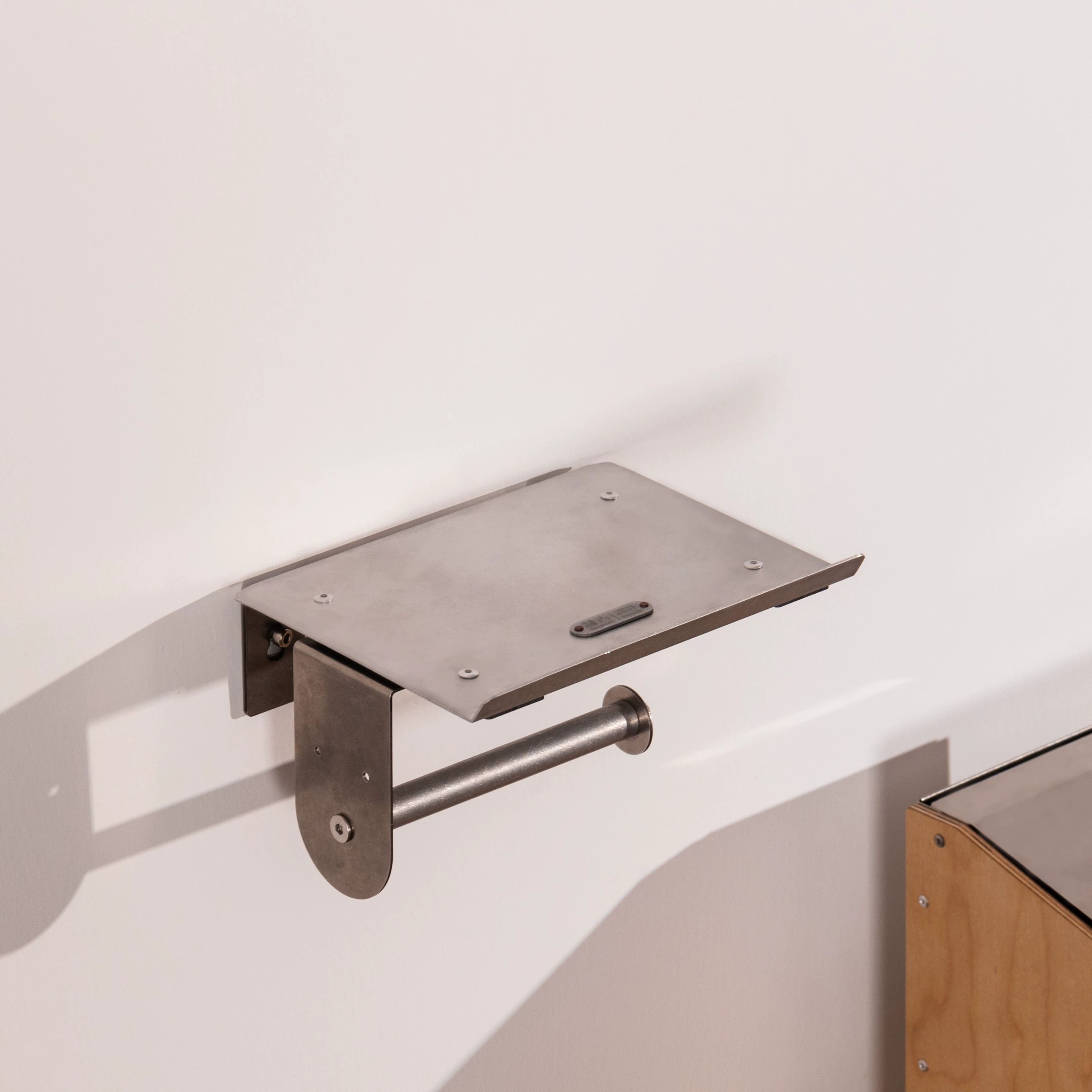 Minimalist Wall Mount Paper To - Home Bathroom Paper Towel Holder 评论和价格
